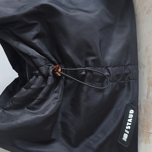 STAUD X New Balance Felix Shoulder Bag - Picture 2 of 12